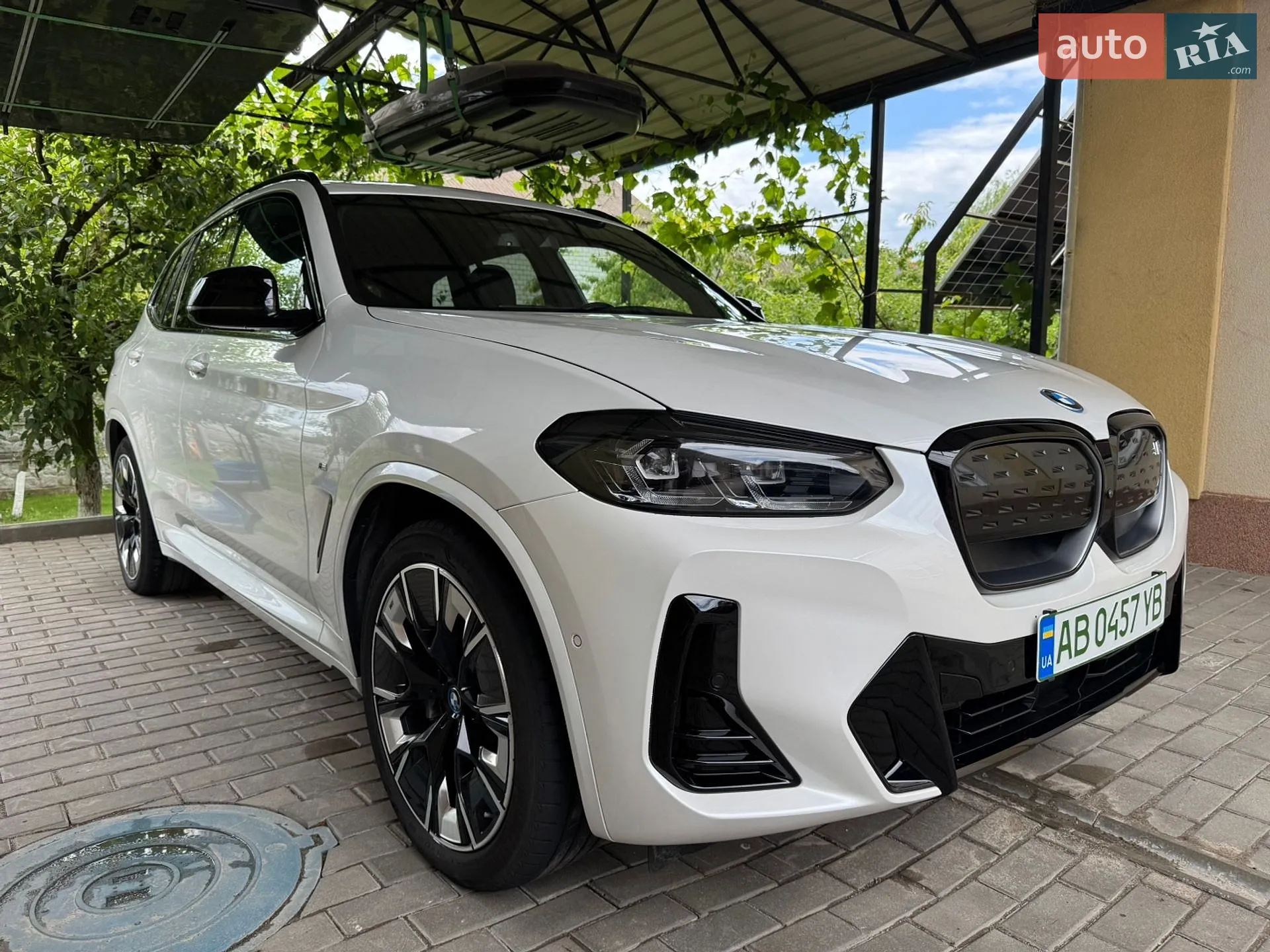 BMW iX3, 2023