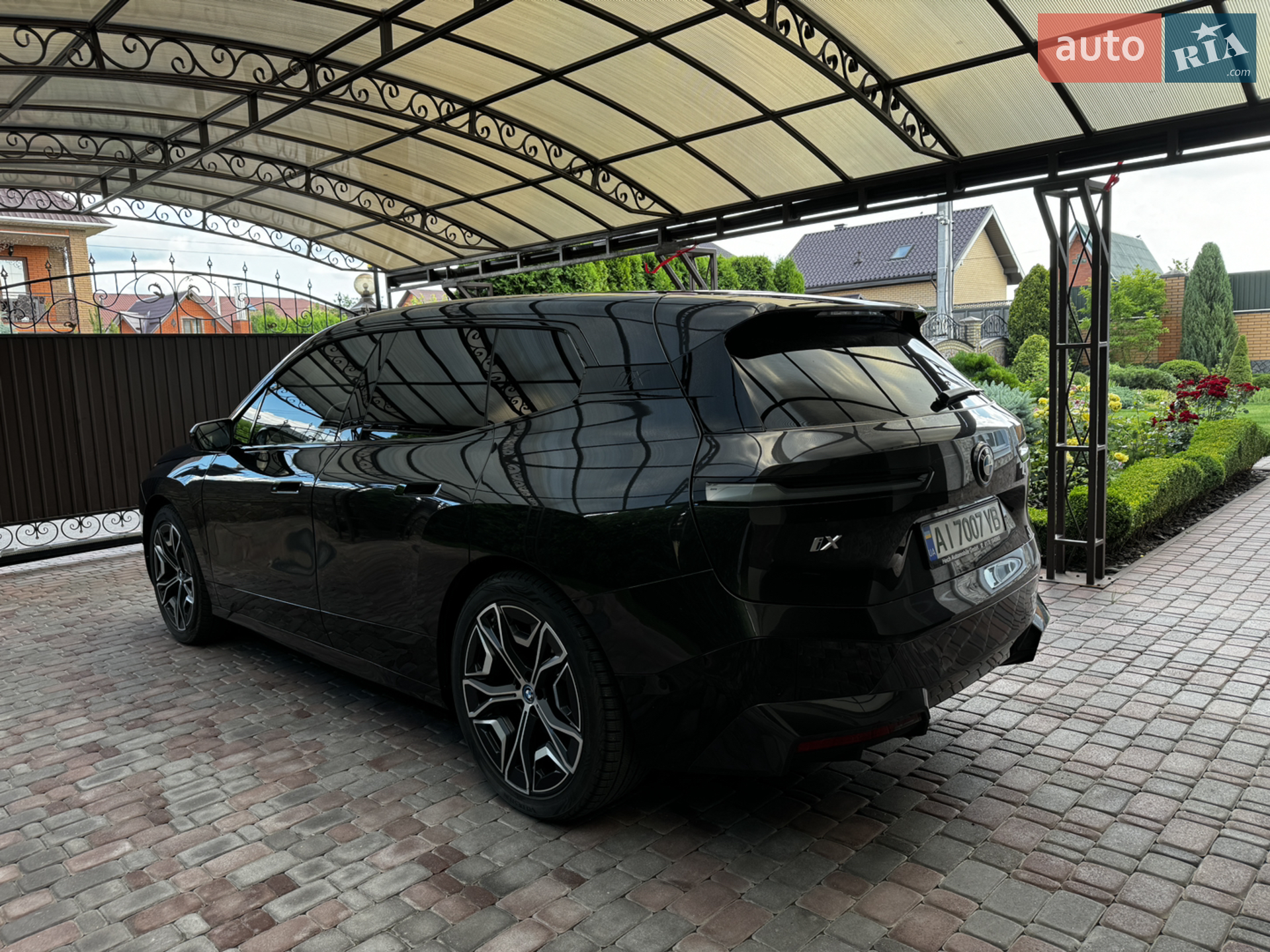 BMW iX, 2022
