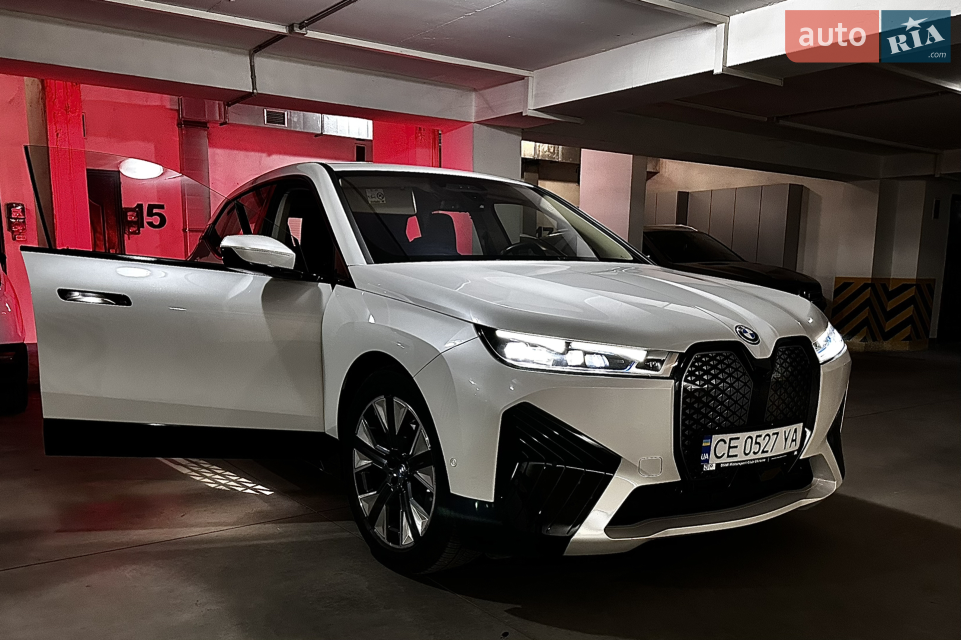 BMW iX, 2021