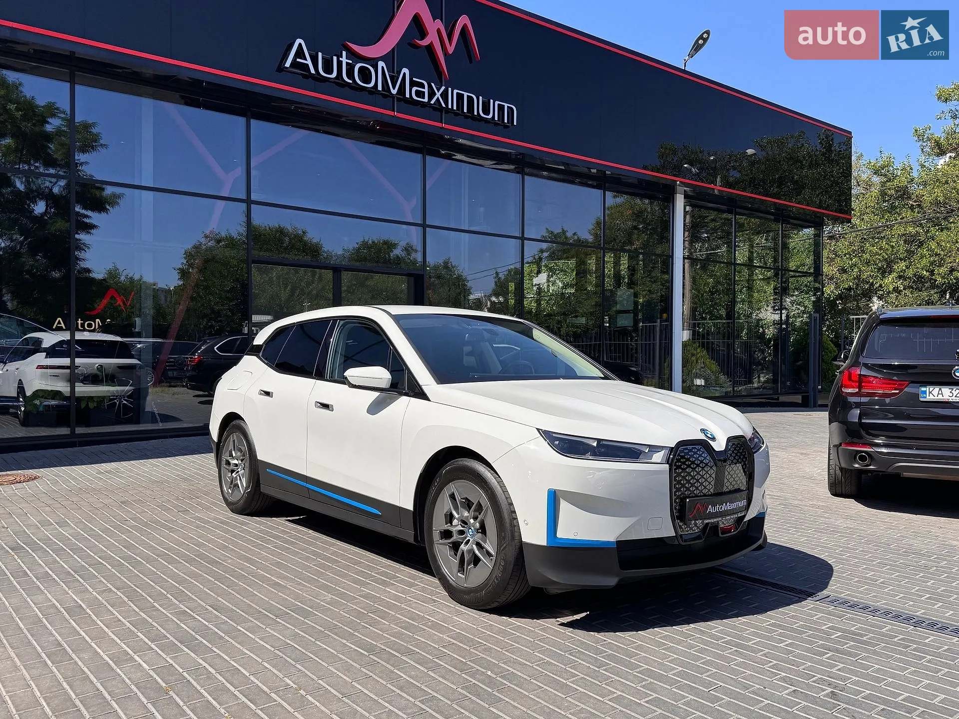 BMW iX, 2021