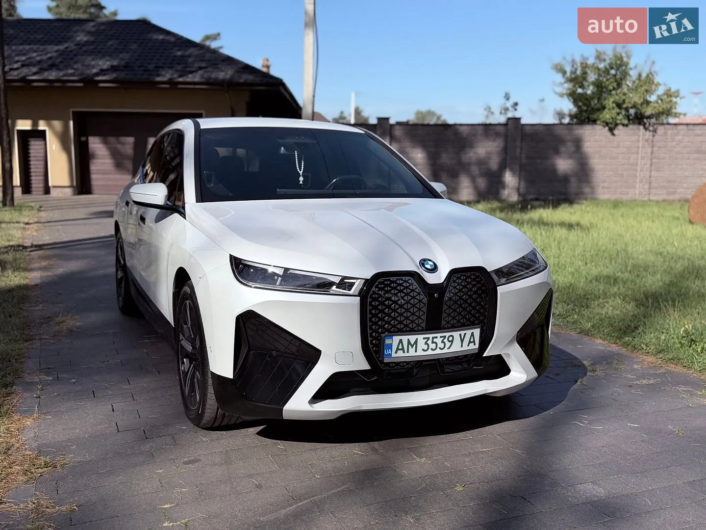 BMW iX, 2022