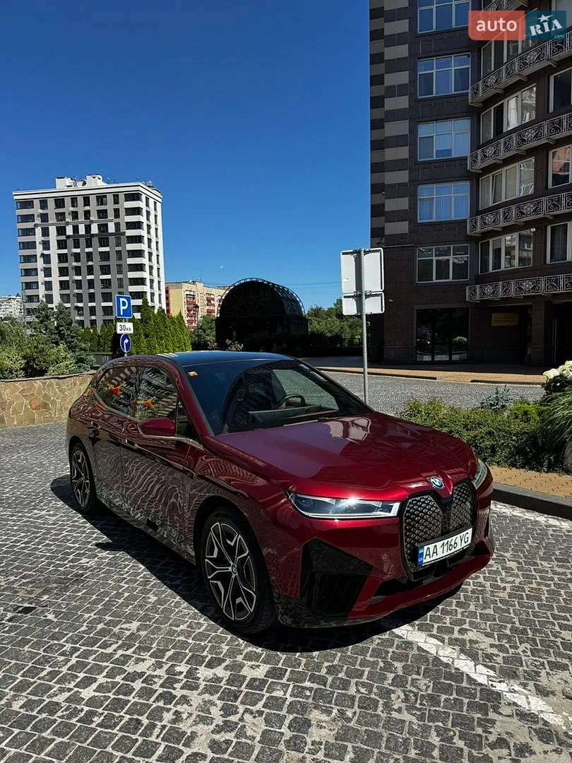 BMW iX, 2021