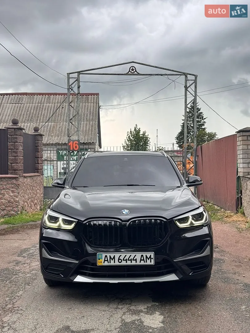BMW X1, 2021