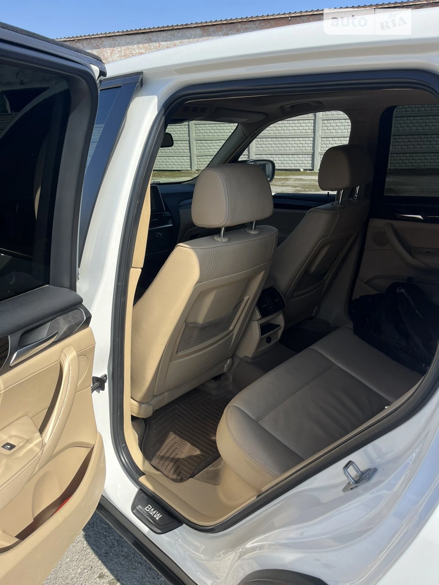 BMW X3, 2011