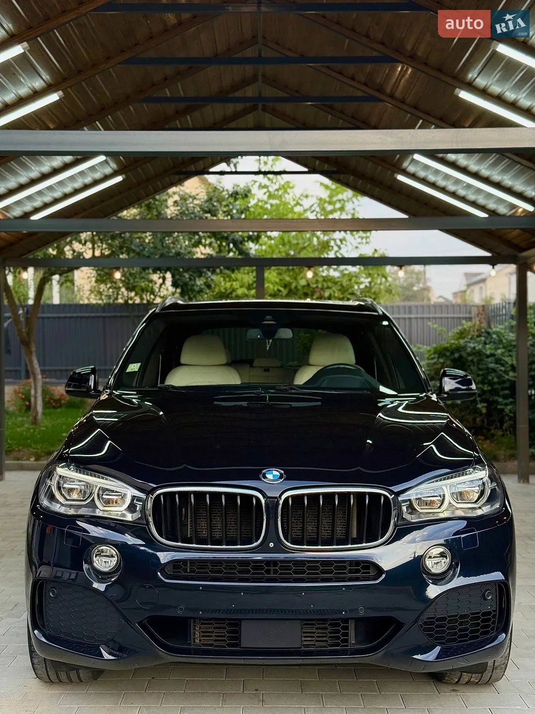 BMW X5 2015 — 1