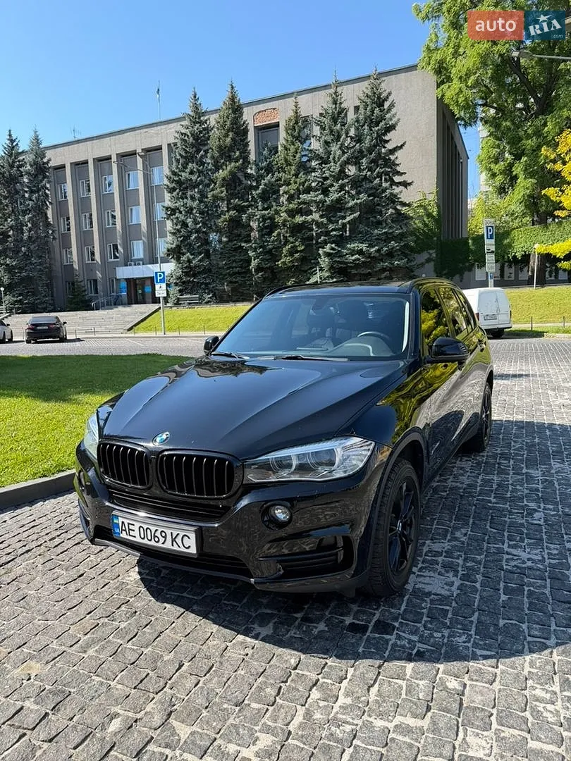BMW X5 2018 — 1