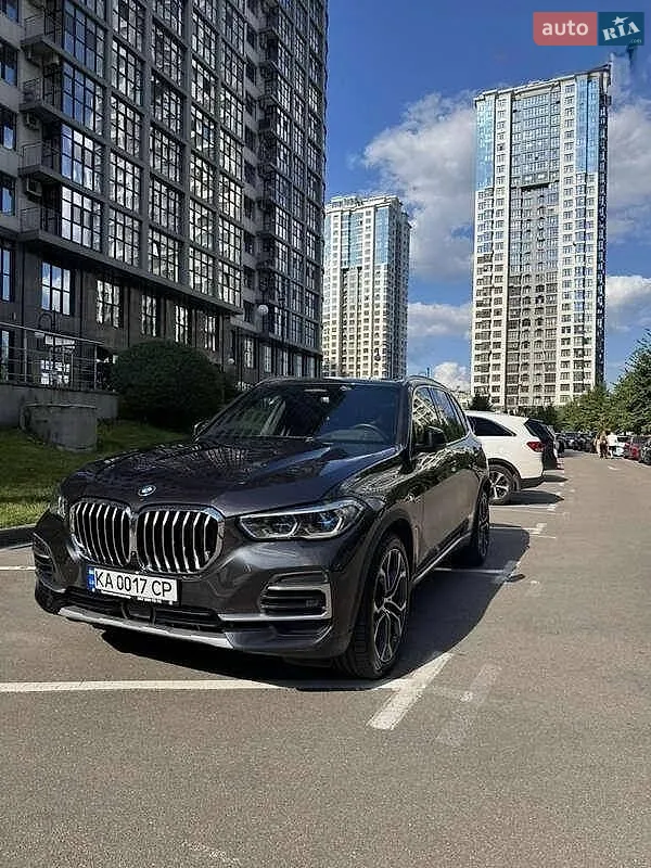 BMW X5, 2022