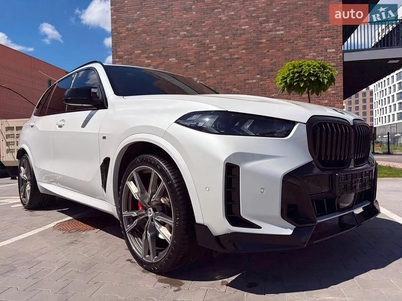 BMW X5, 2023