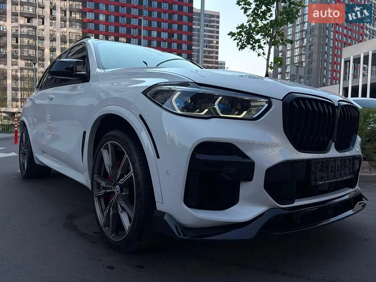 BMW X5, 2023
