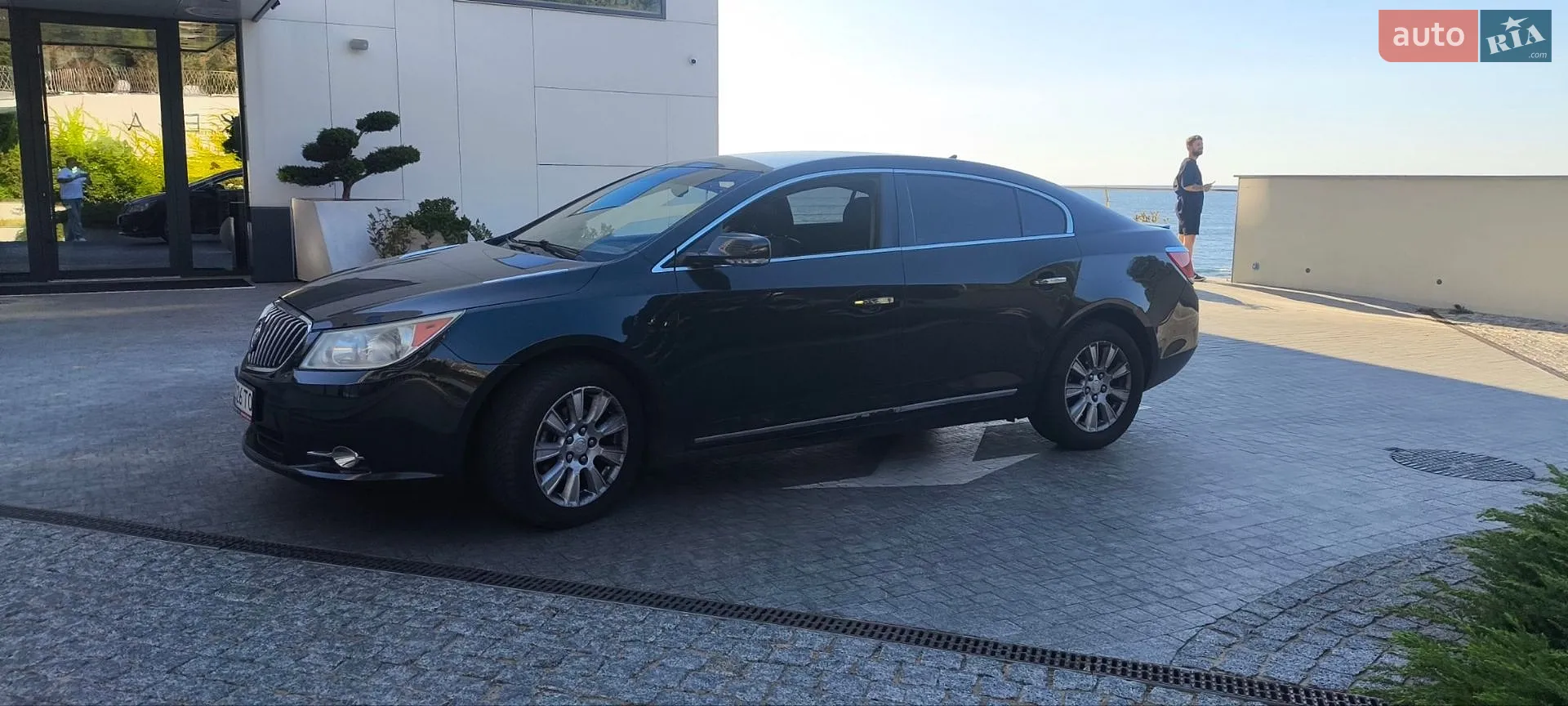 Buick LaCrosse, 2012