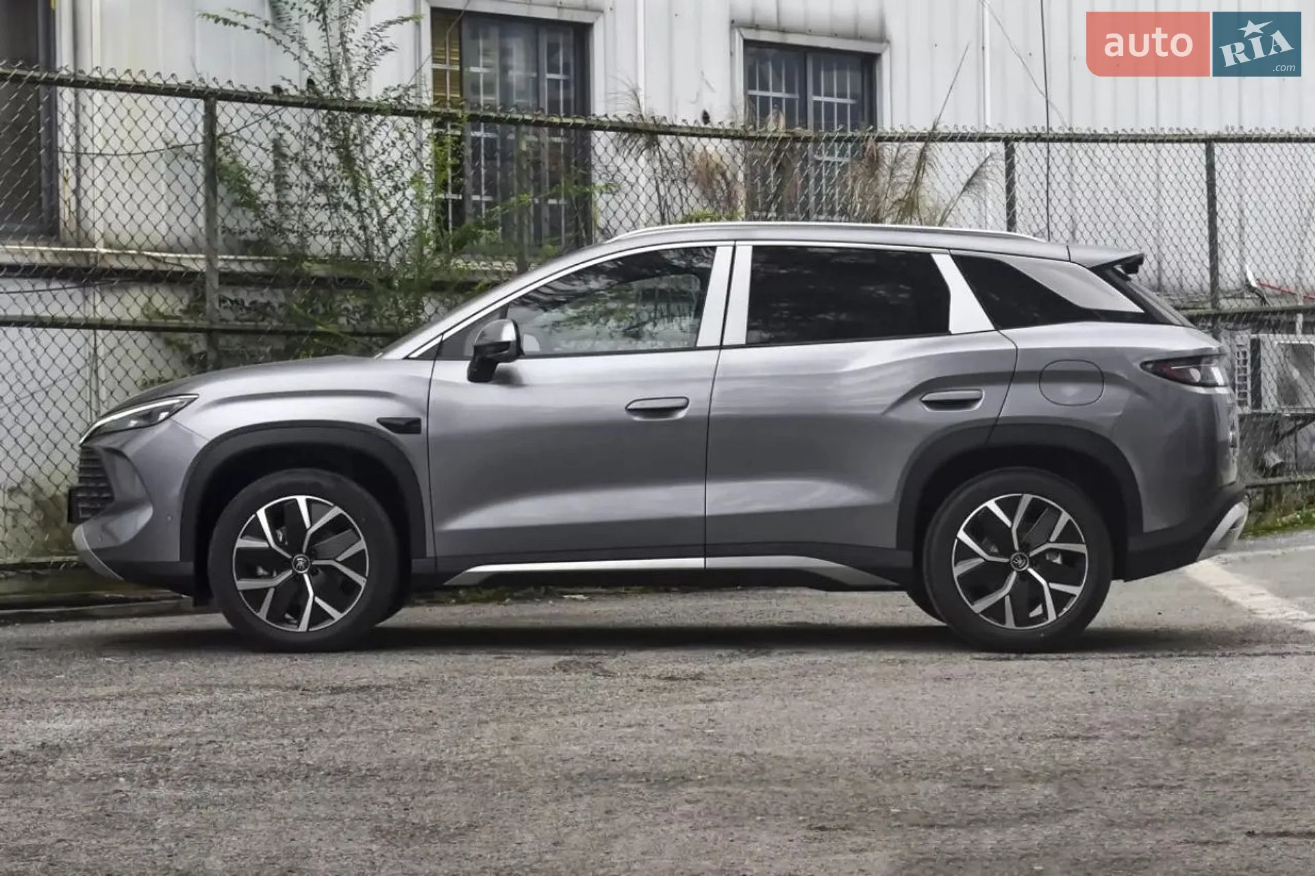 BYD Song L, 2025