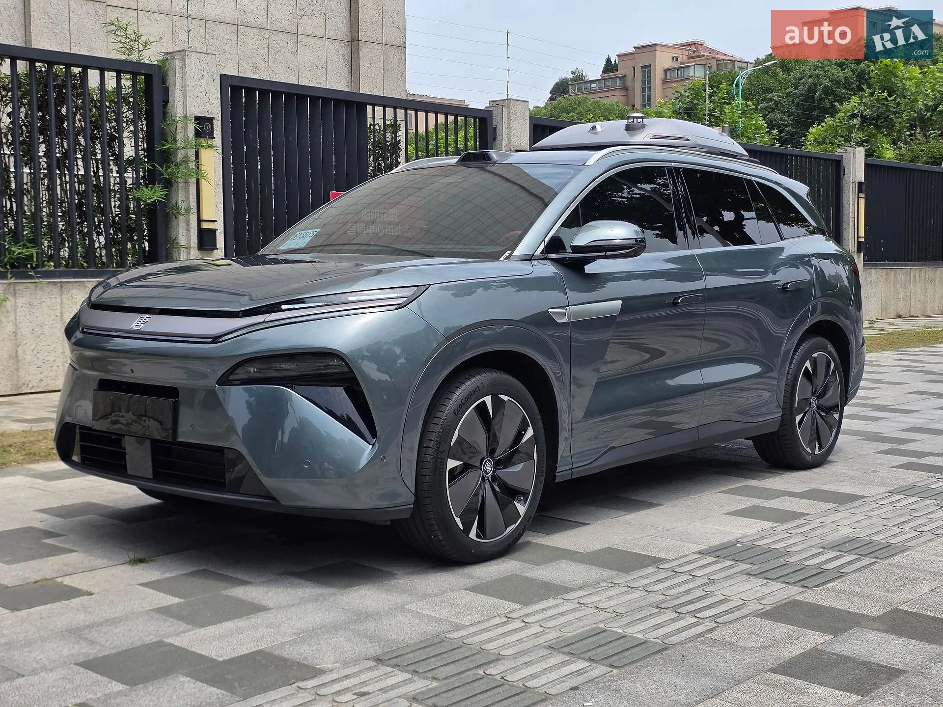 BYD Tang L, 2025
