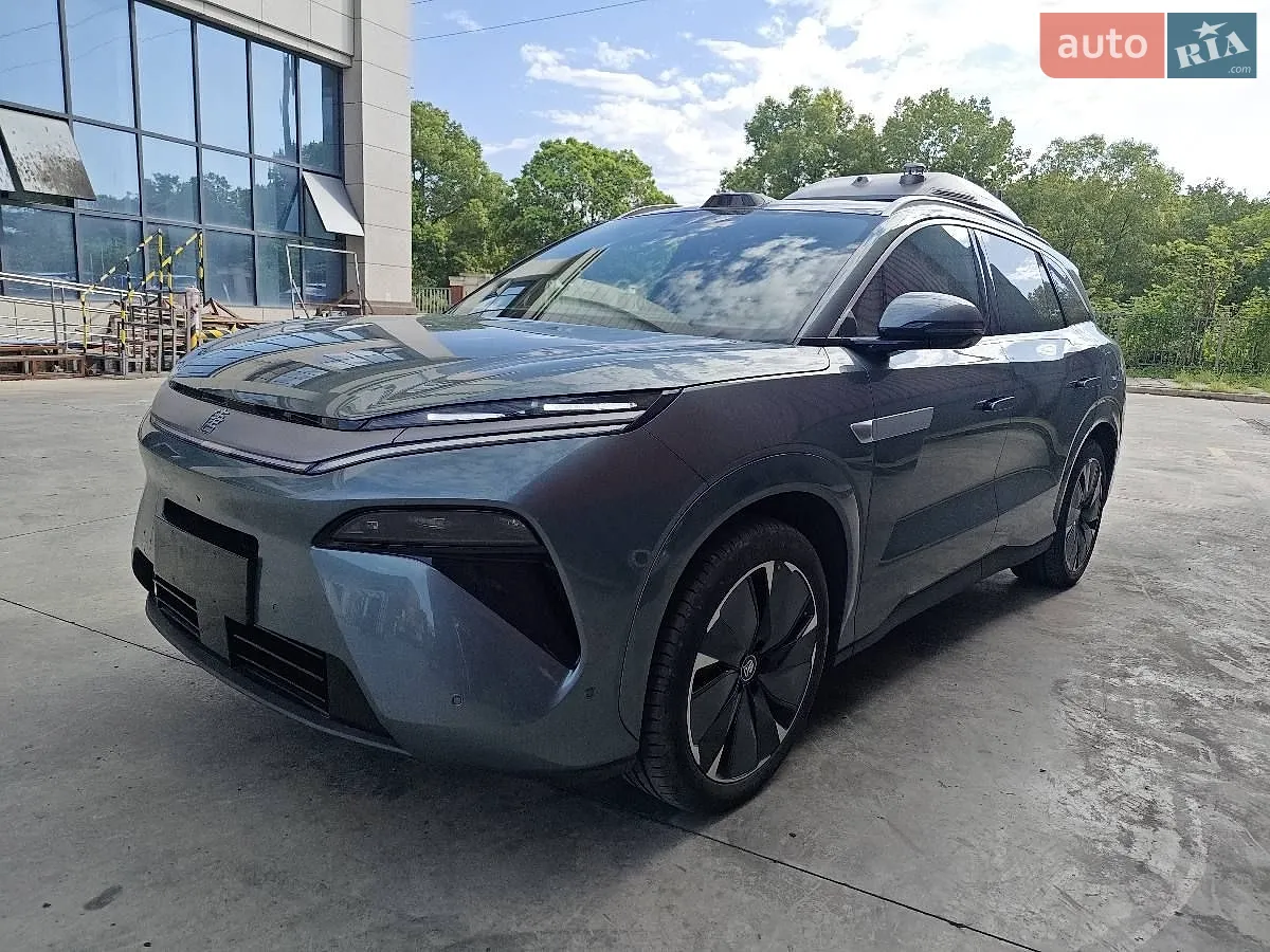 BYD Tang L, 2025