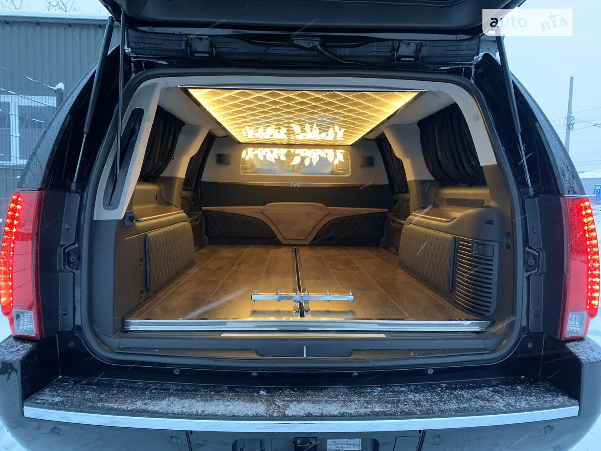 Cadillac Escalade, 2010