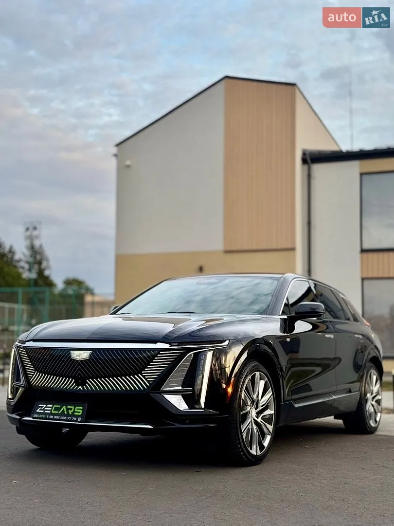 Cadillac Lyriq, 2022