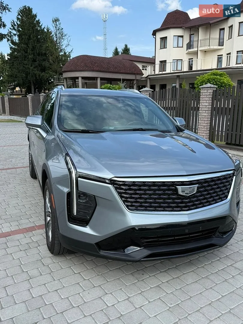 Cadillac XT4, 2024
