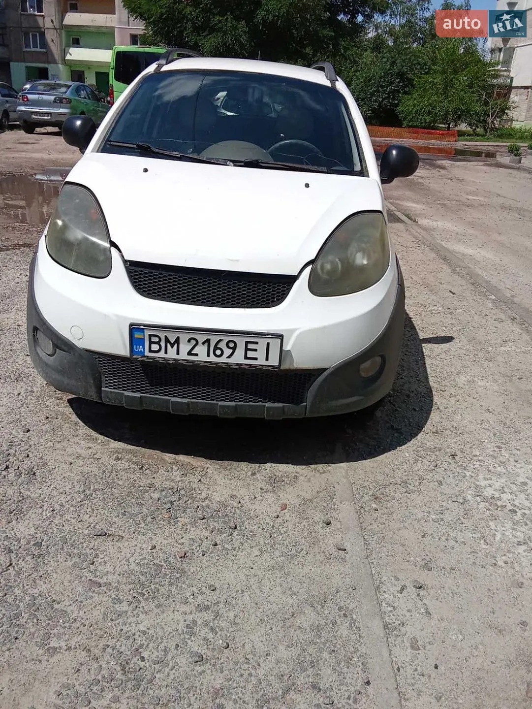 Chery Beat, 2011