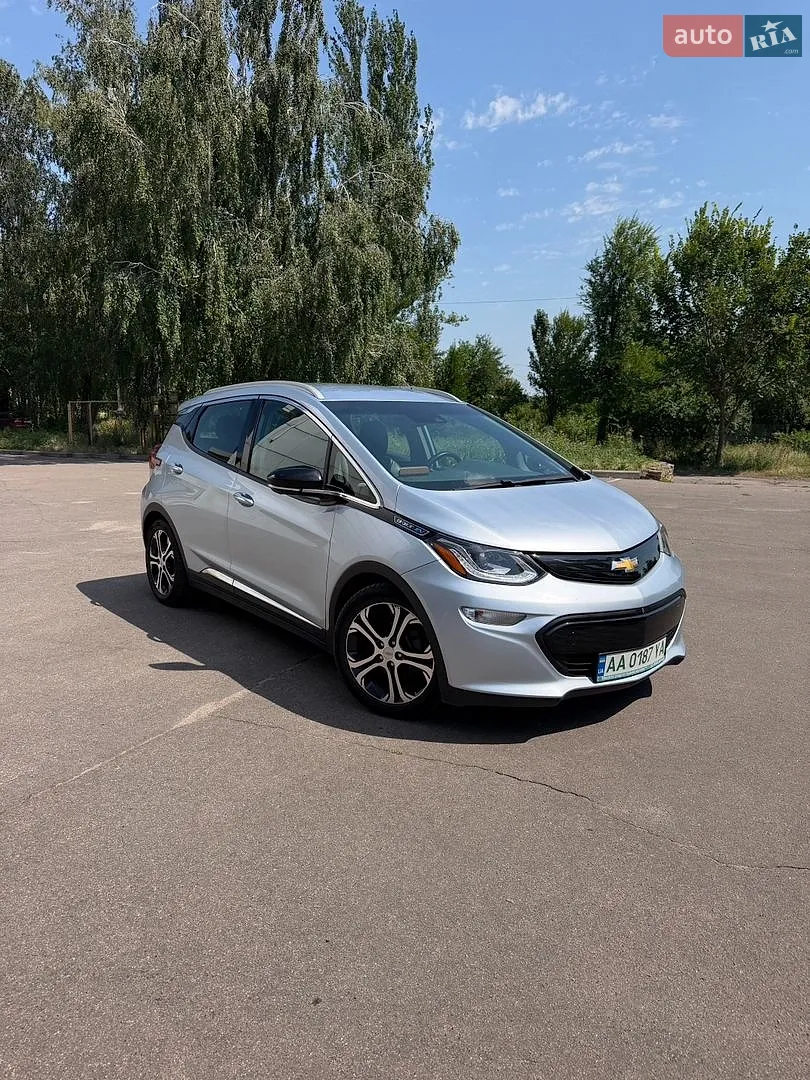 Chevrolet Bolt EV, 2017