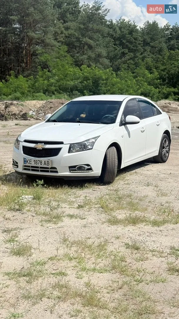 Chevrolet Cruze, 2011