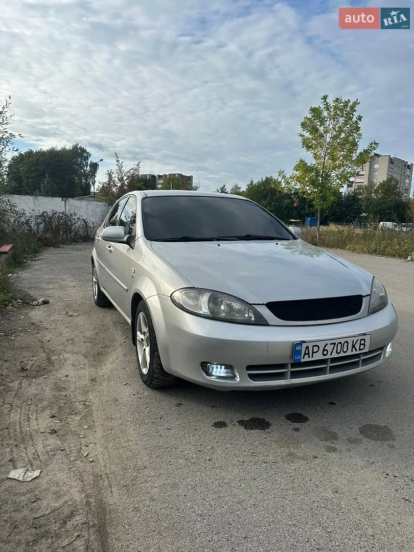 Chevrolet Lacetti, 2004
