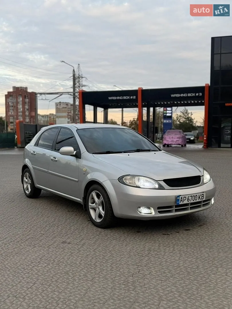 Chevrolet Lacetti, 2004