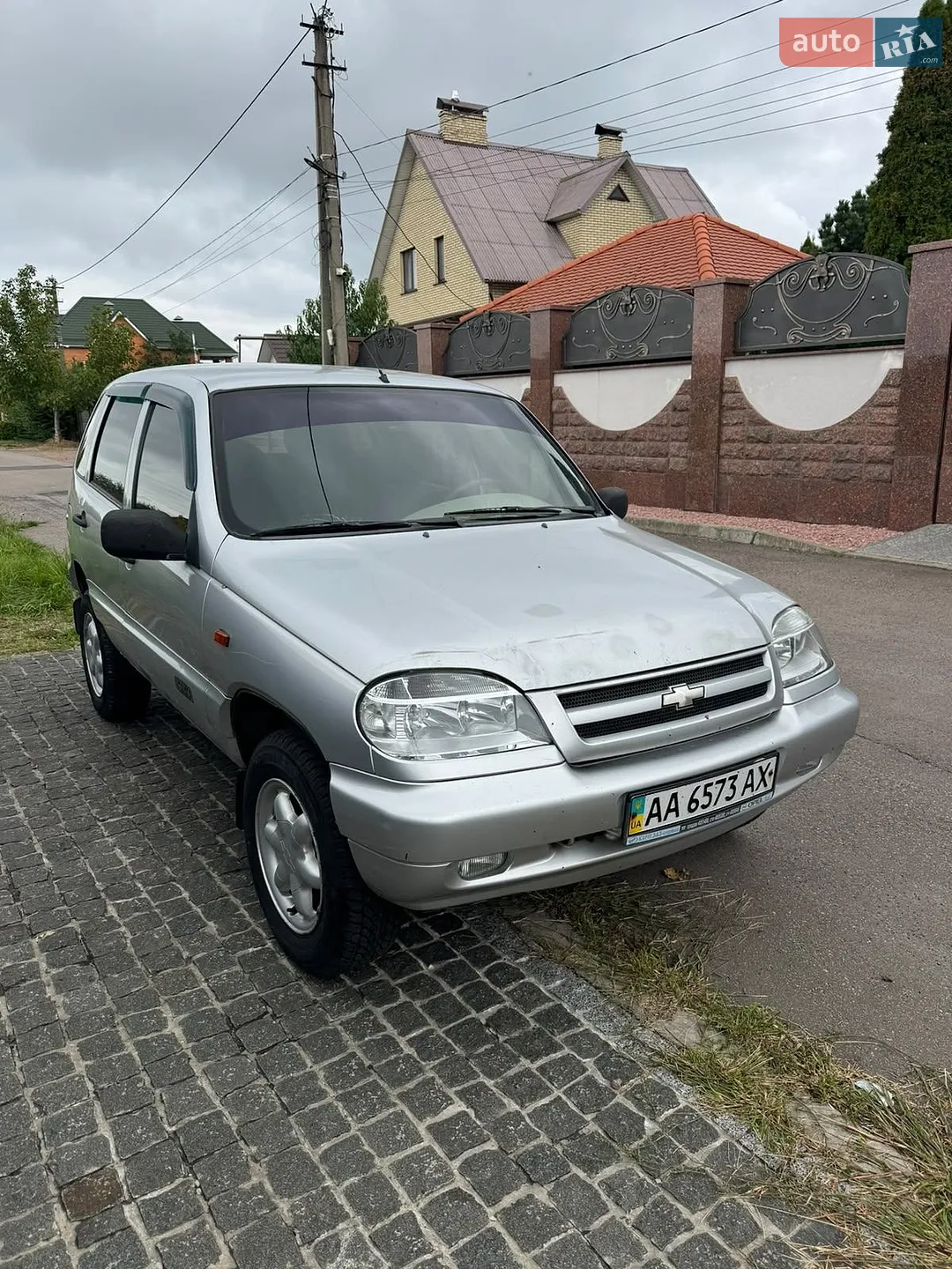 Chevrolet Niva, 2005