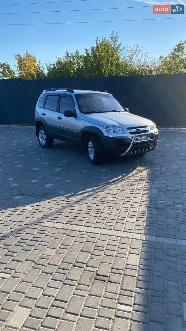 Chevrolet Niva, 2010