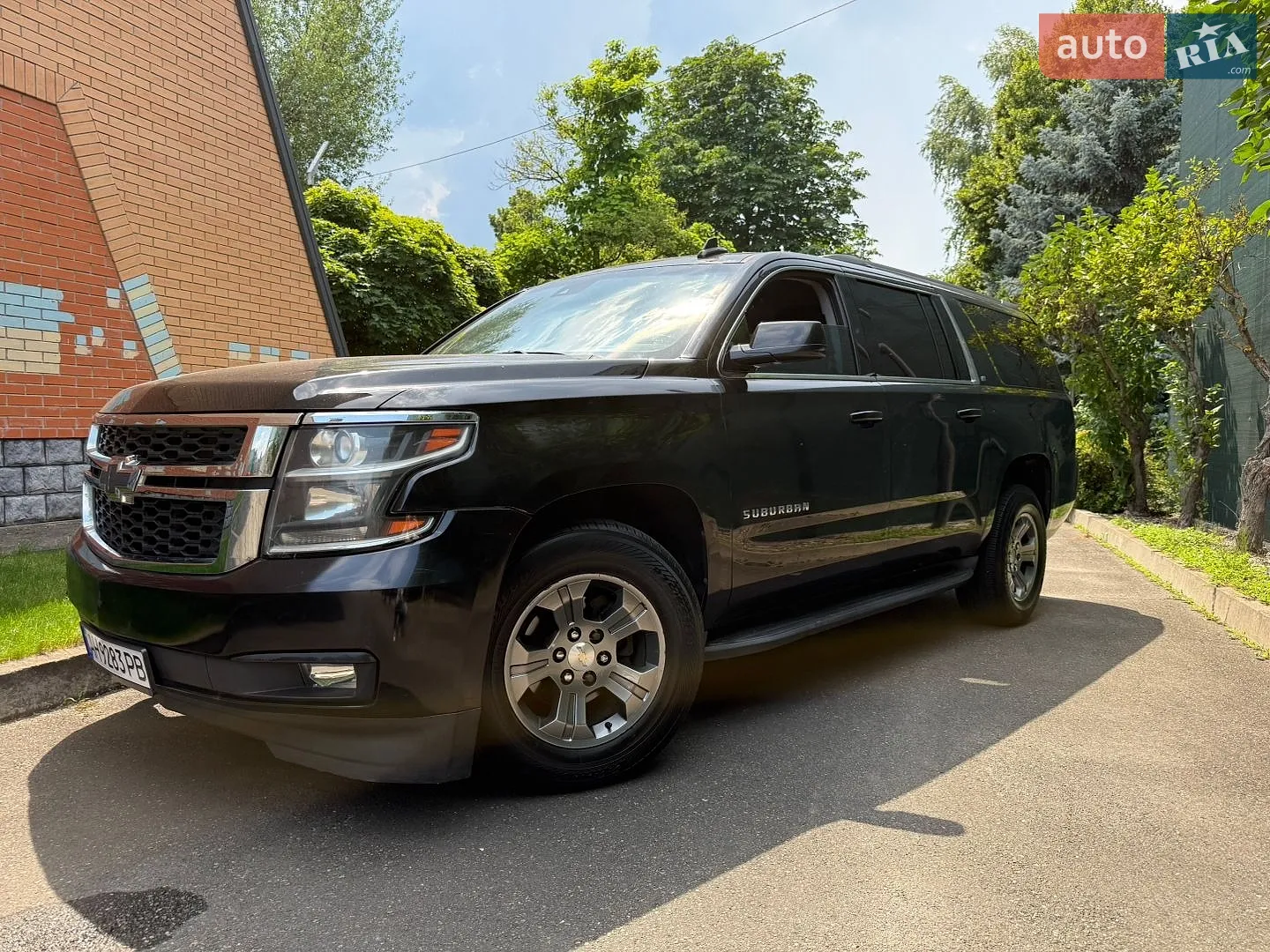 Chevrolet Suburban, 2016