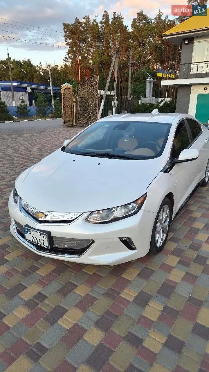 Chevrolet Volt, 2016