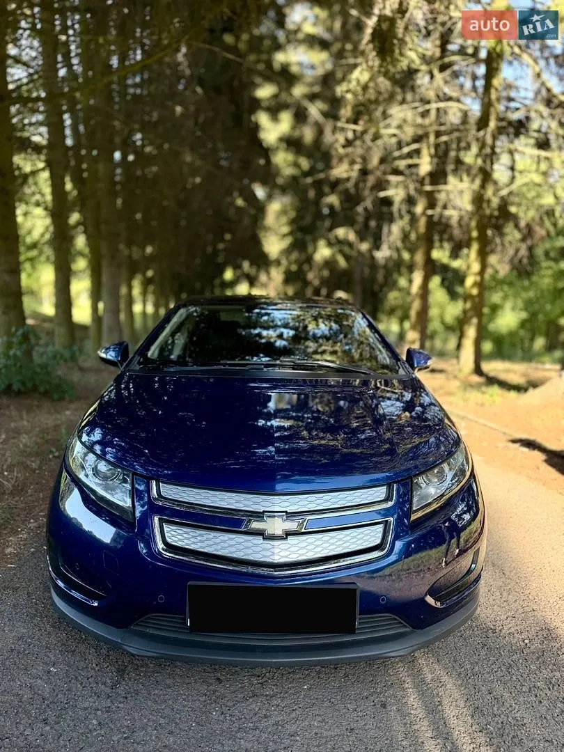 Chevrolet Volt, 2012