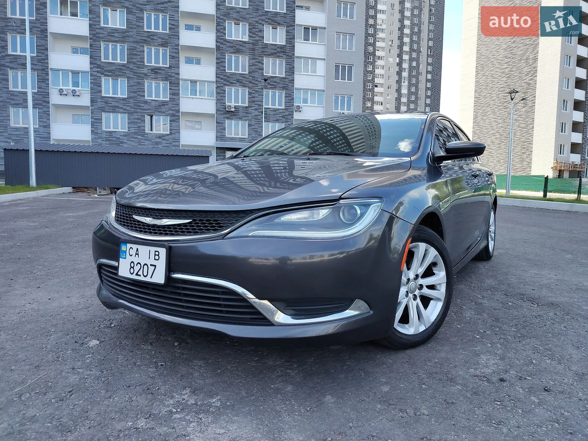 Chrysler 200, 2016