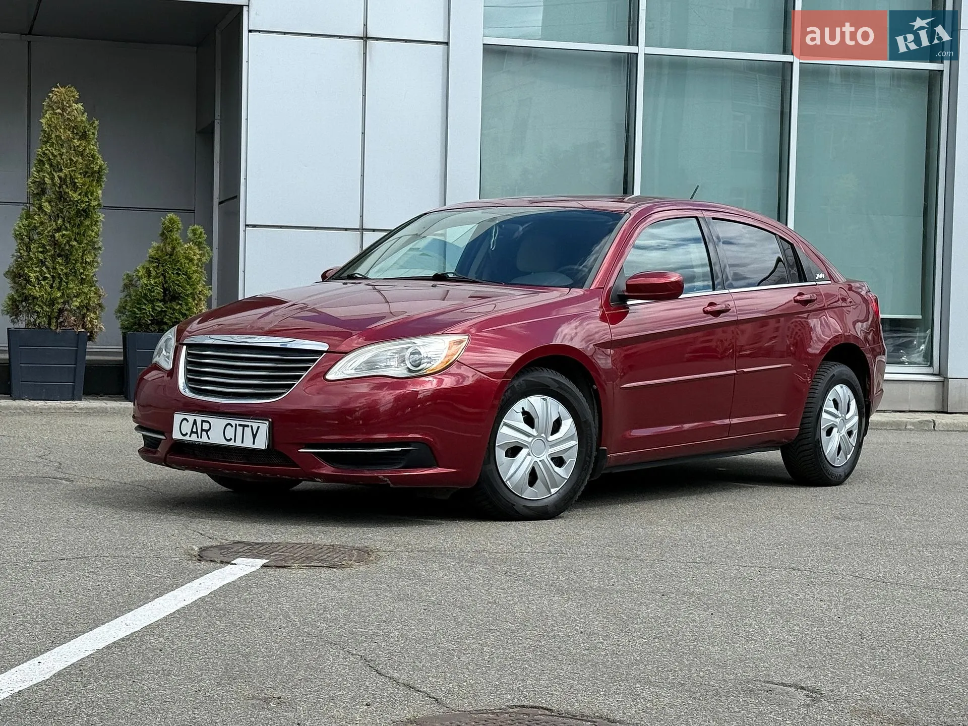 Chrysler 200, 2012