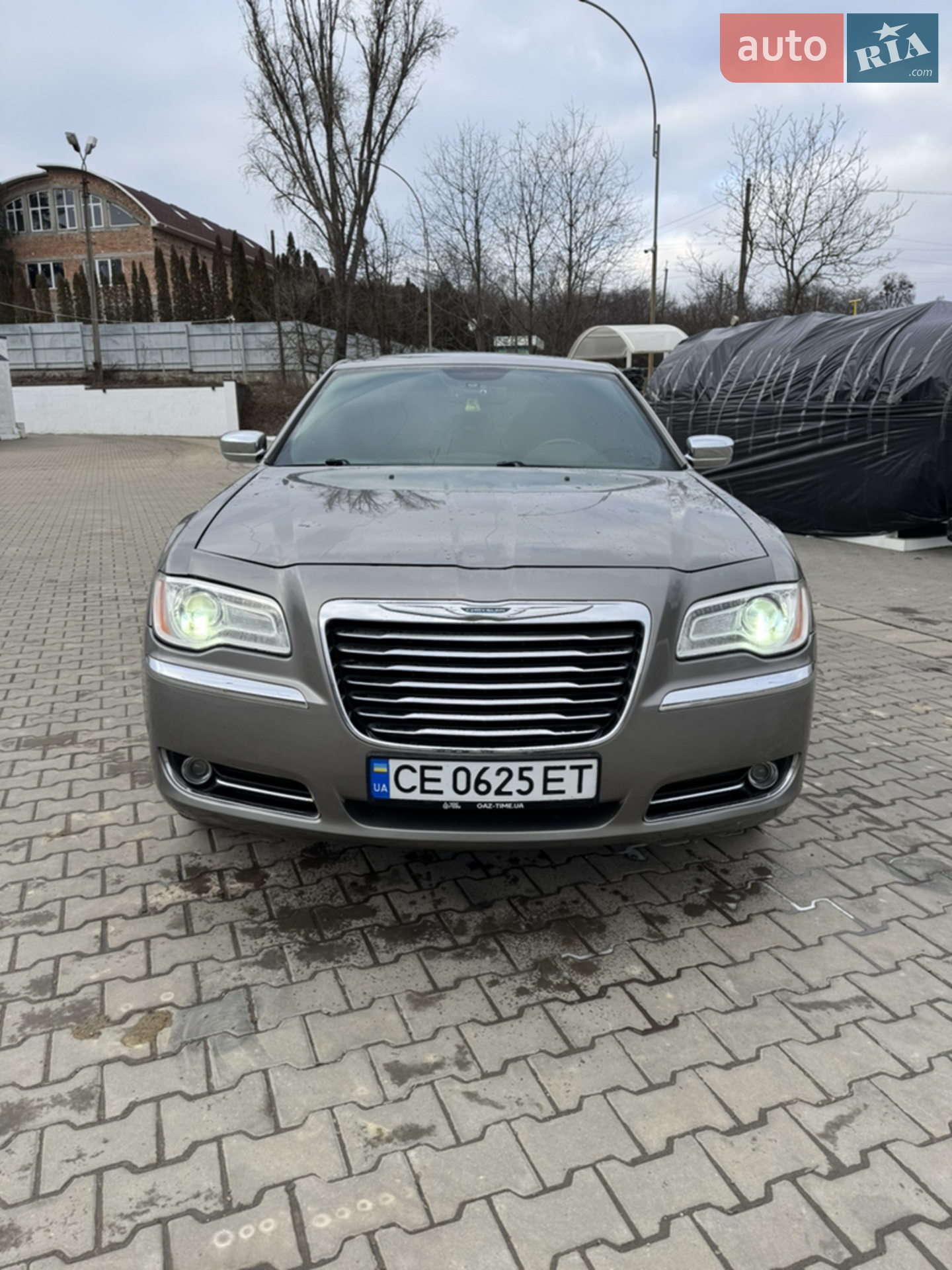 Chrysler 300C, 2014