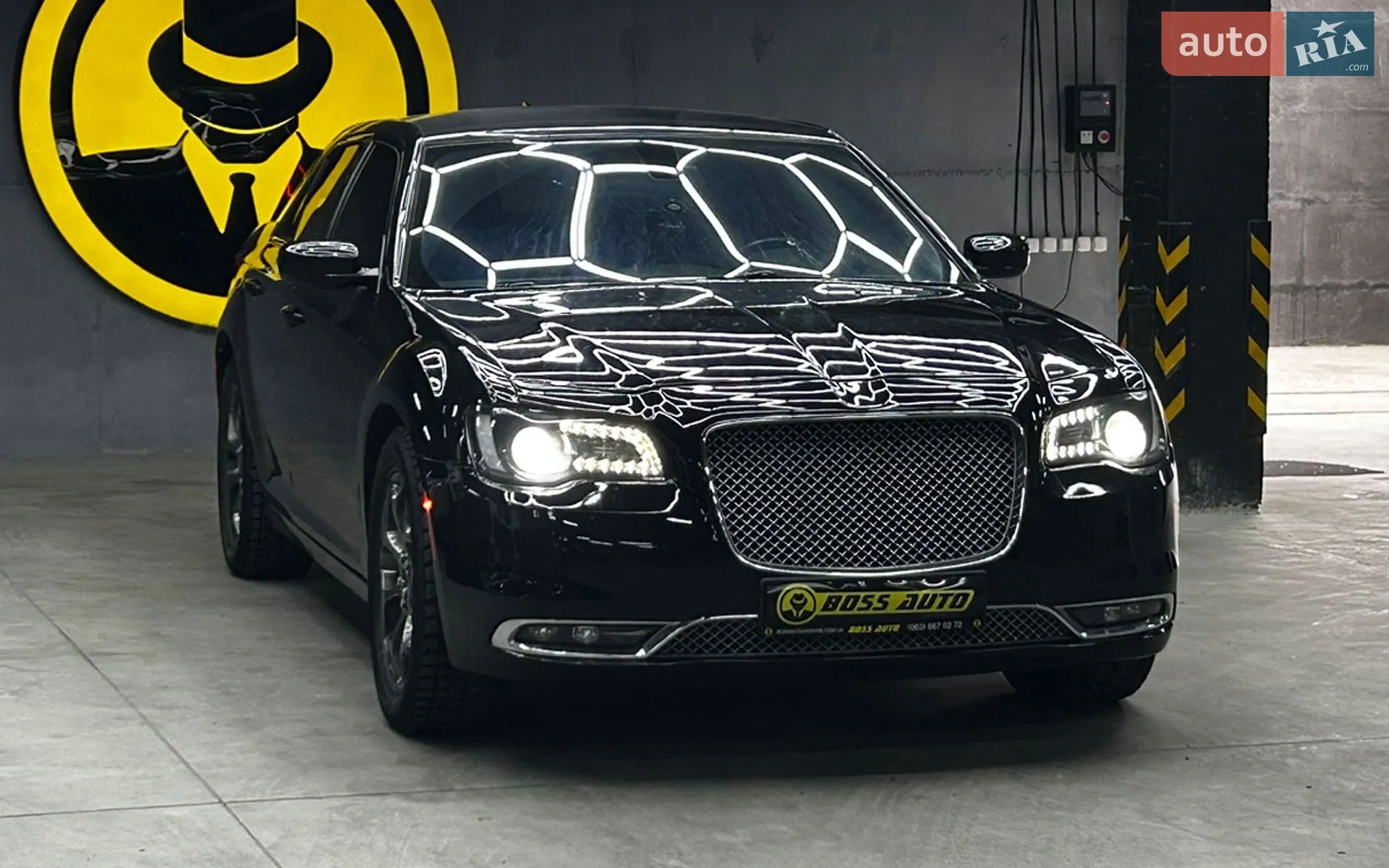 Chrysler 300C, 2015
