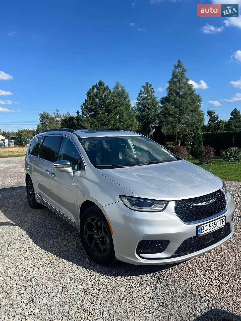 Chrysler Pacifica, 2022