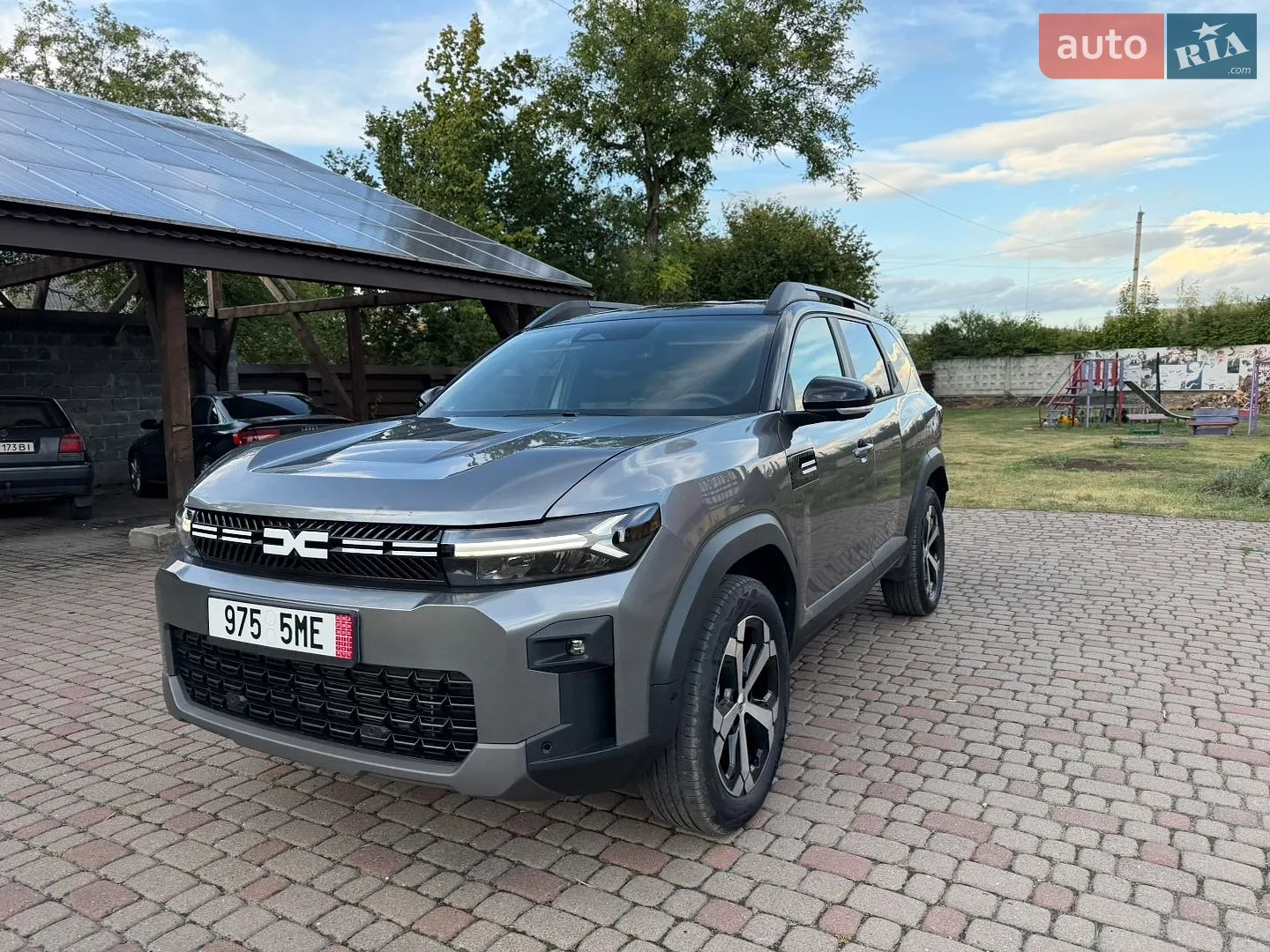 Dacia Bigster, 2025