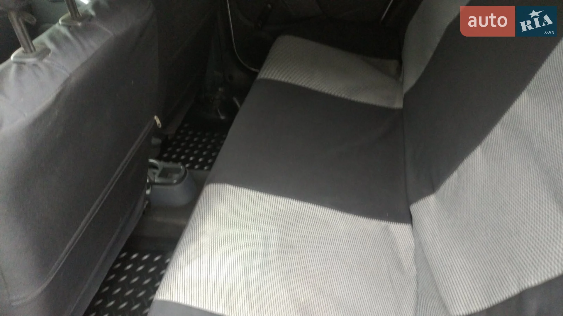 Dacia Duster, 2010