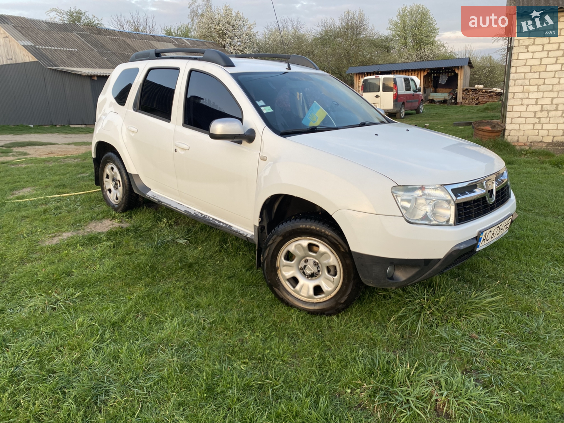 Dacia Duster, 2011