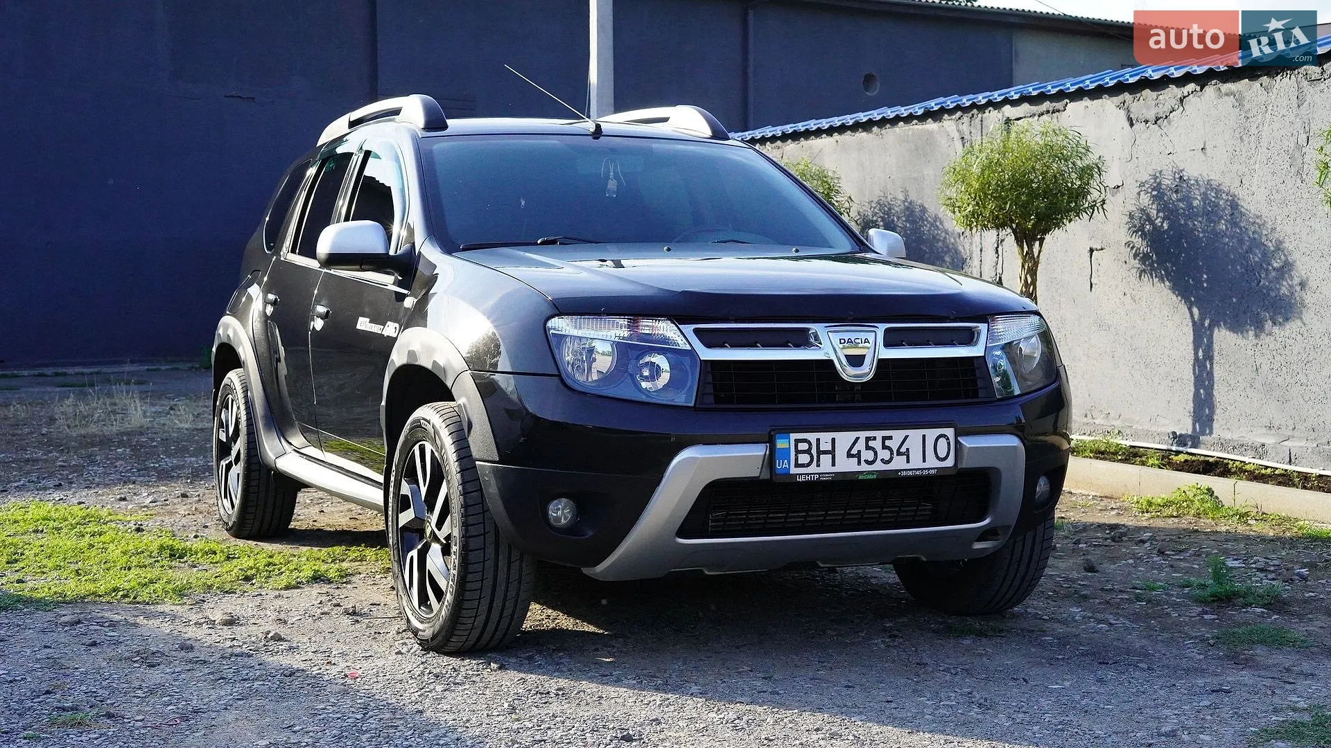 Dacia Duster, 2011