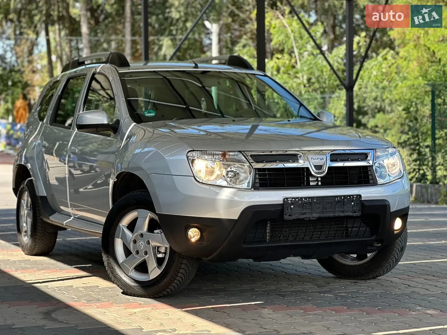 Dacia Duster, 2011