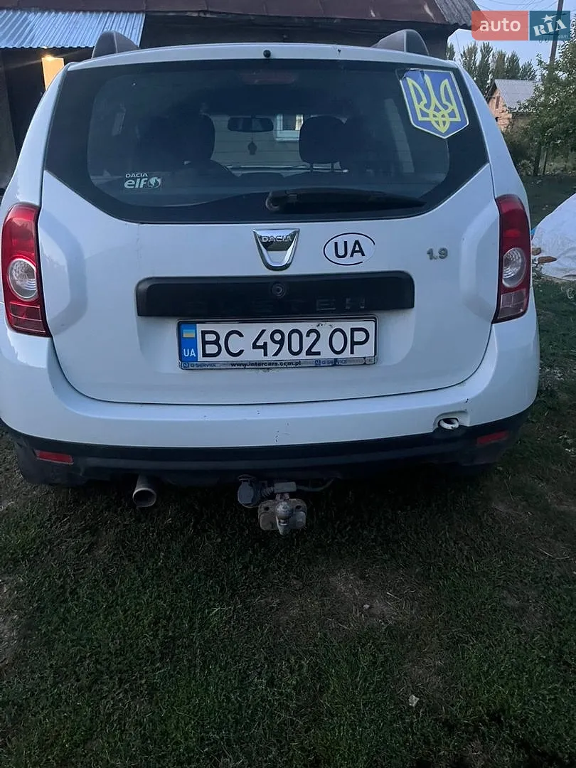 Dacia Duster, 2011