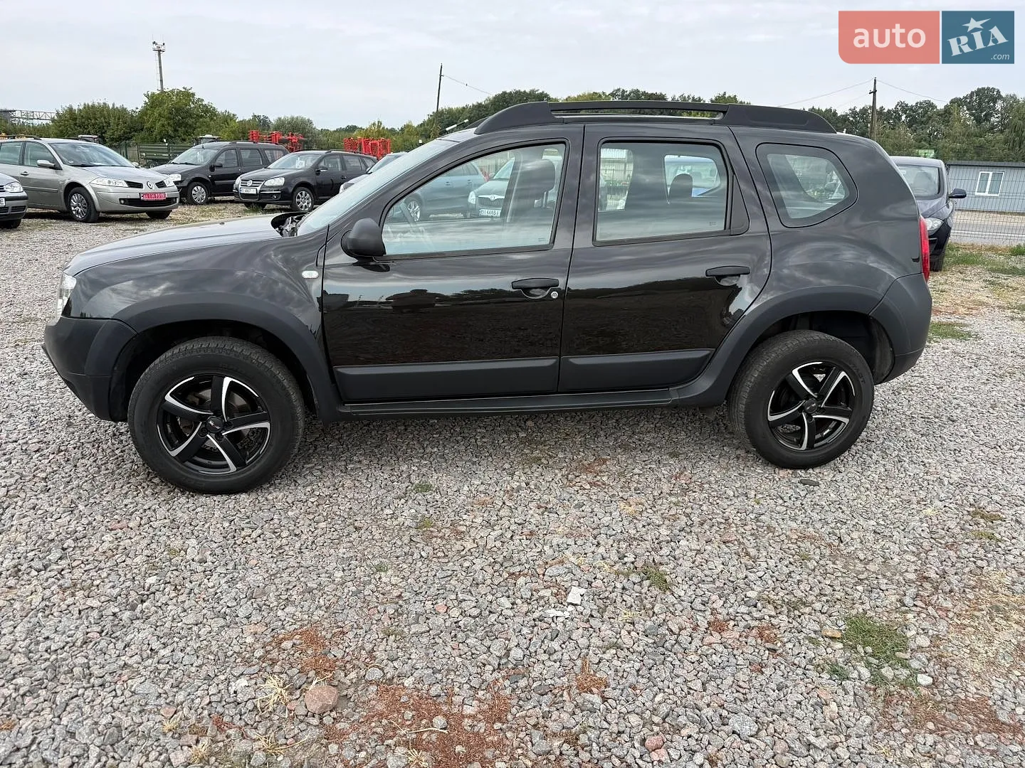 Dacia Duster, 2011
