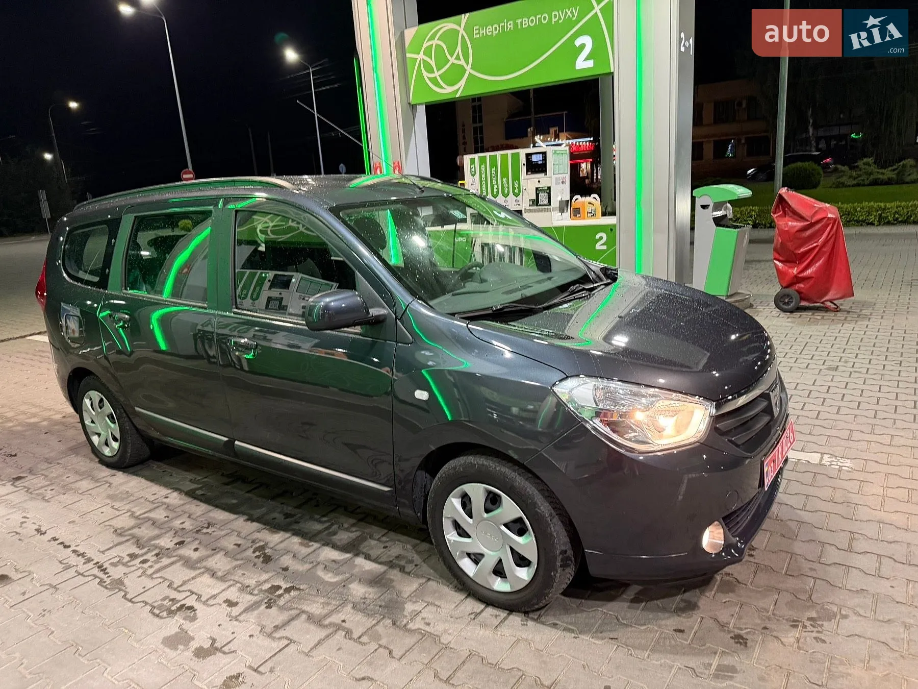 Dacia Lodgy, 2013