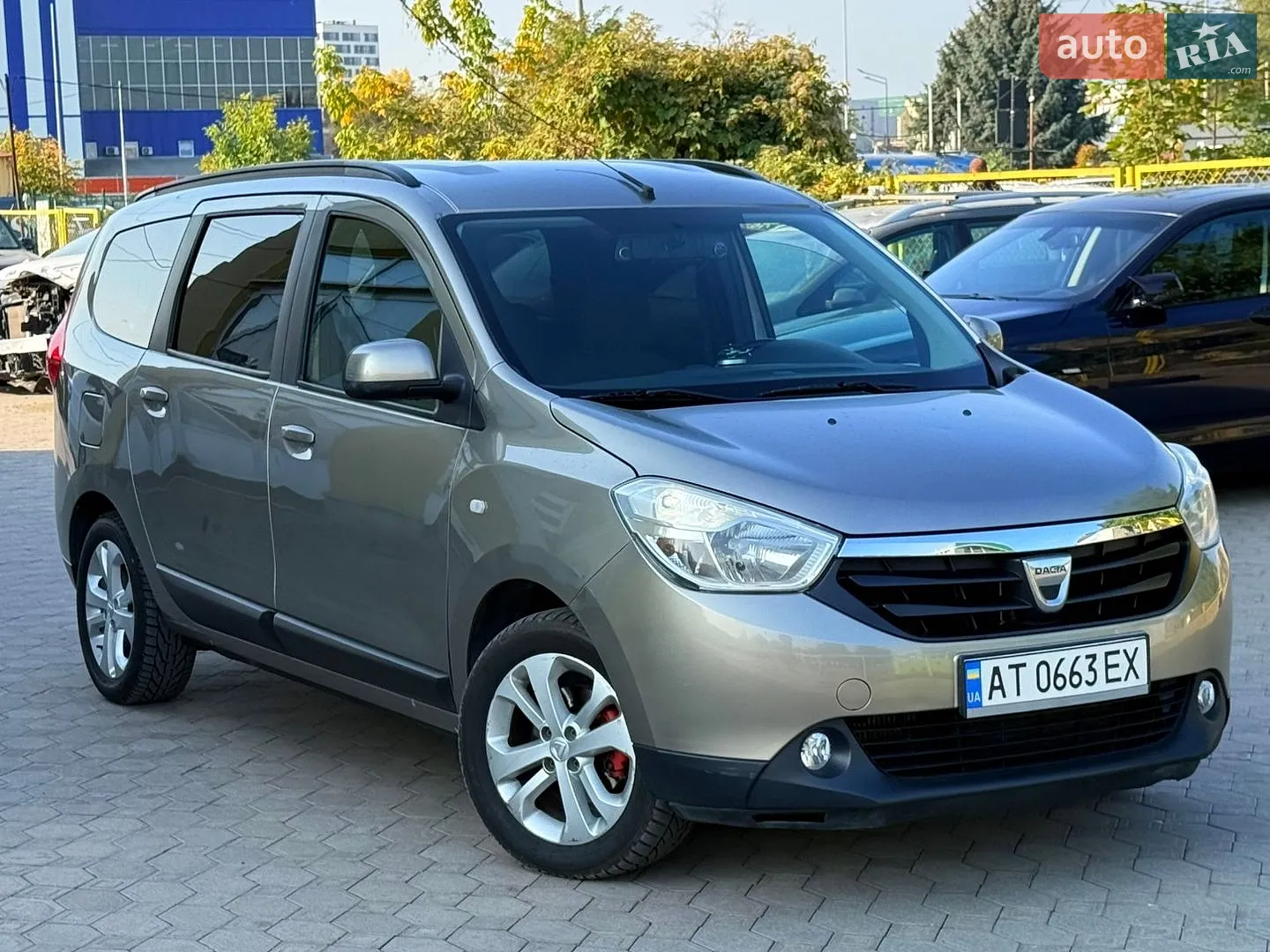 Dacia Lodgy, 2013