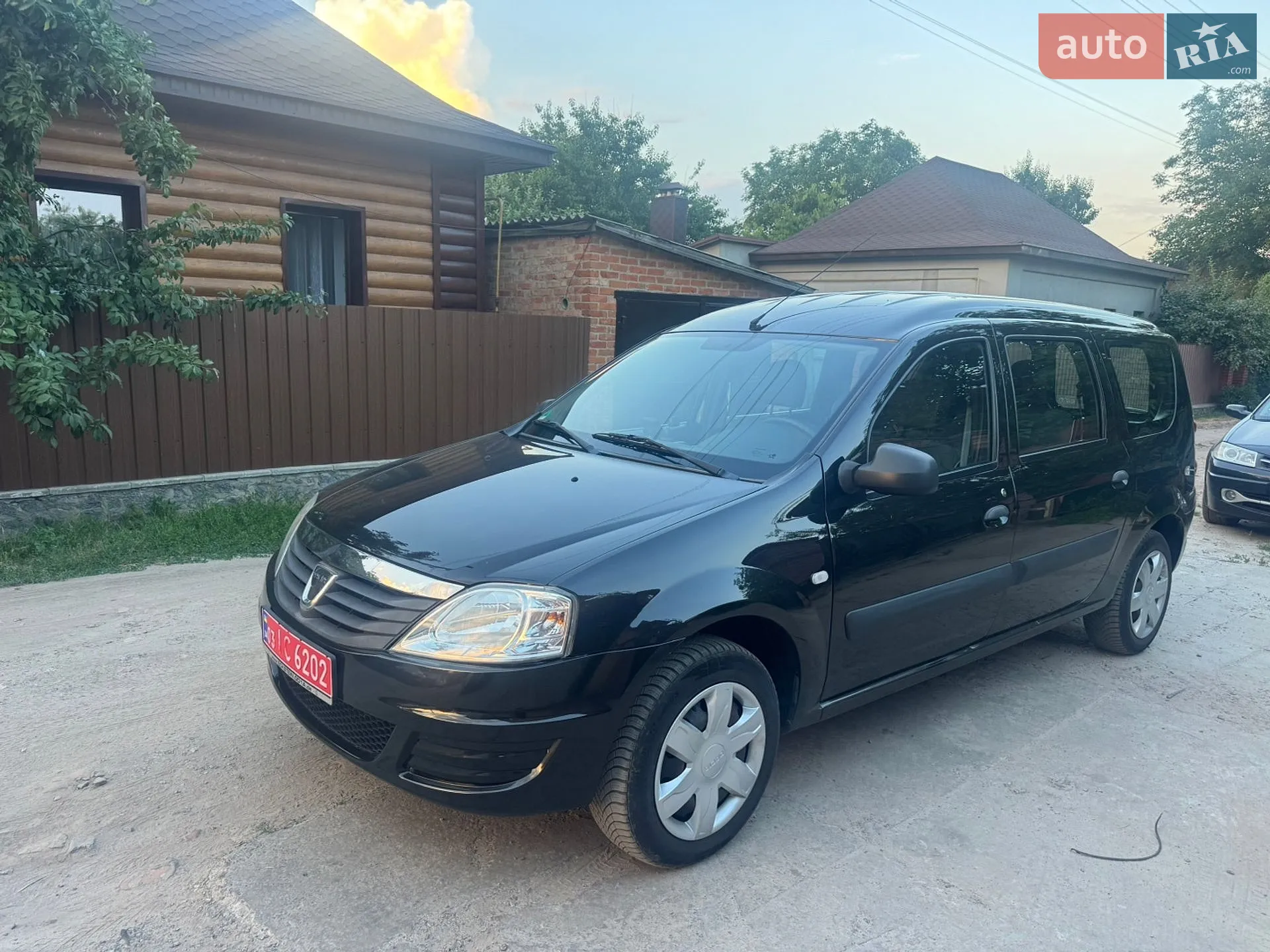Dacia Logan MCV, 2011