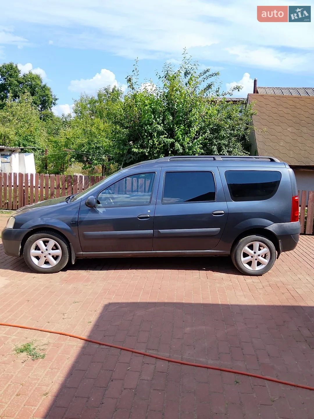 Dacia Logan MCV, 2008