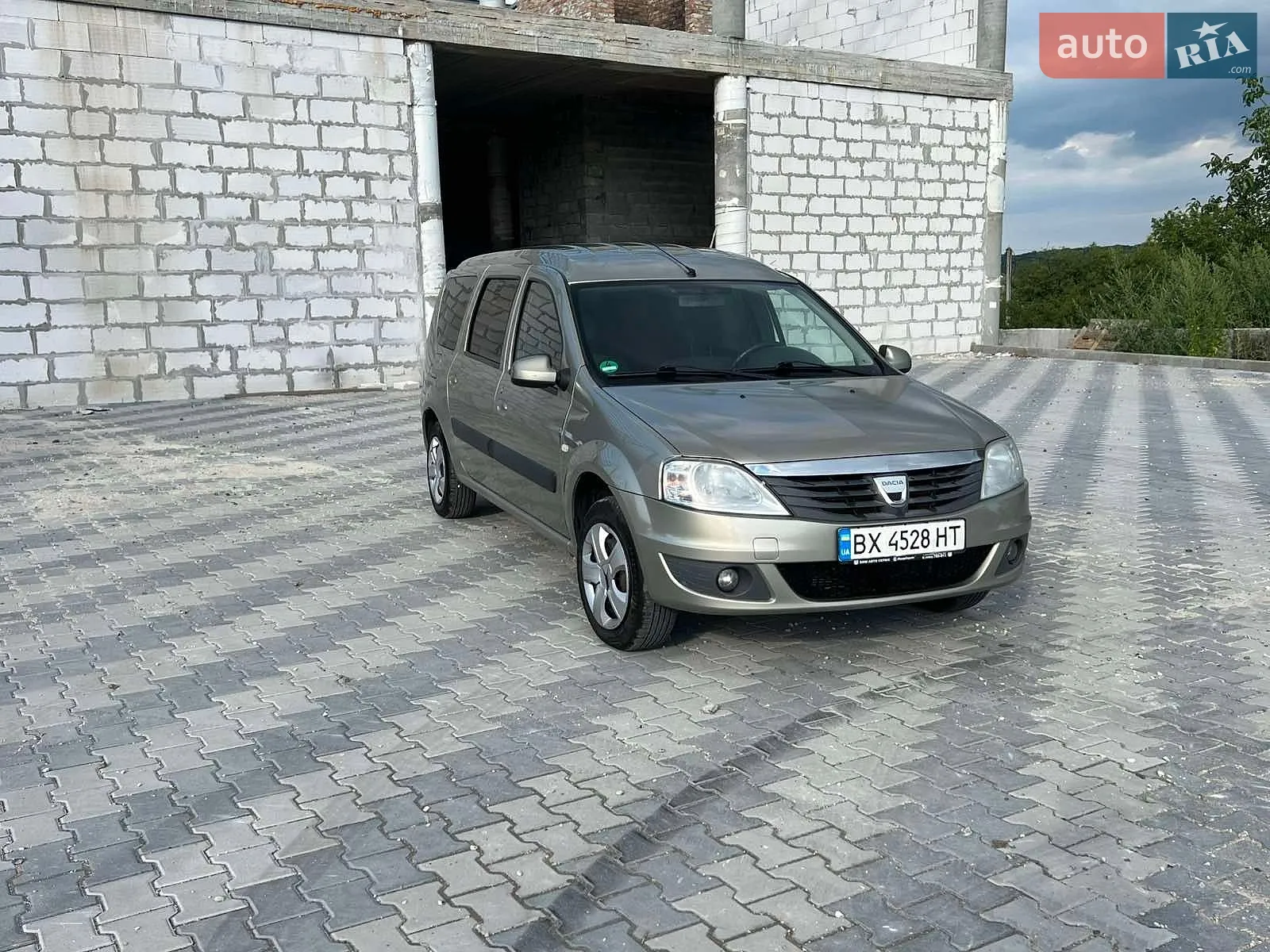 Dacia Logan, 2009