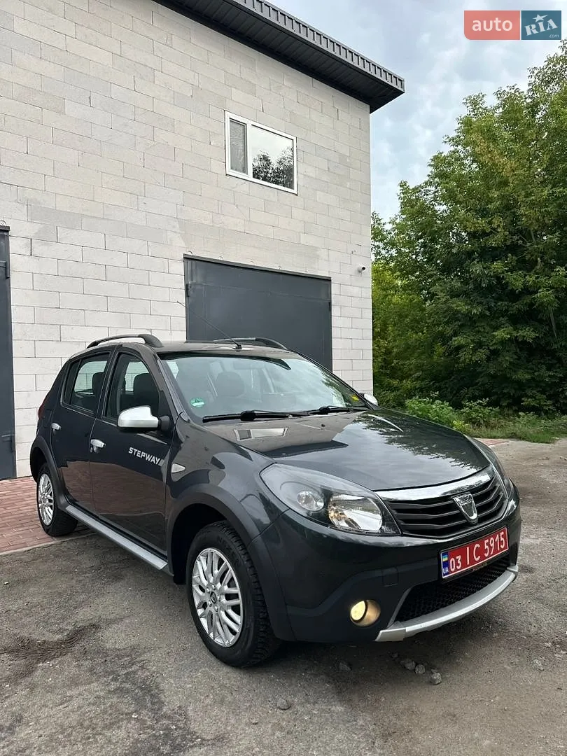 Dacia Sandero StepWay, 2011