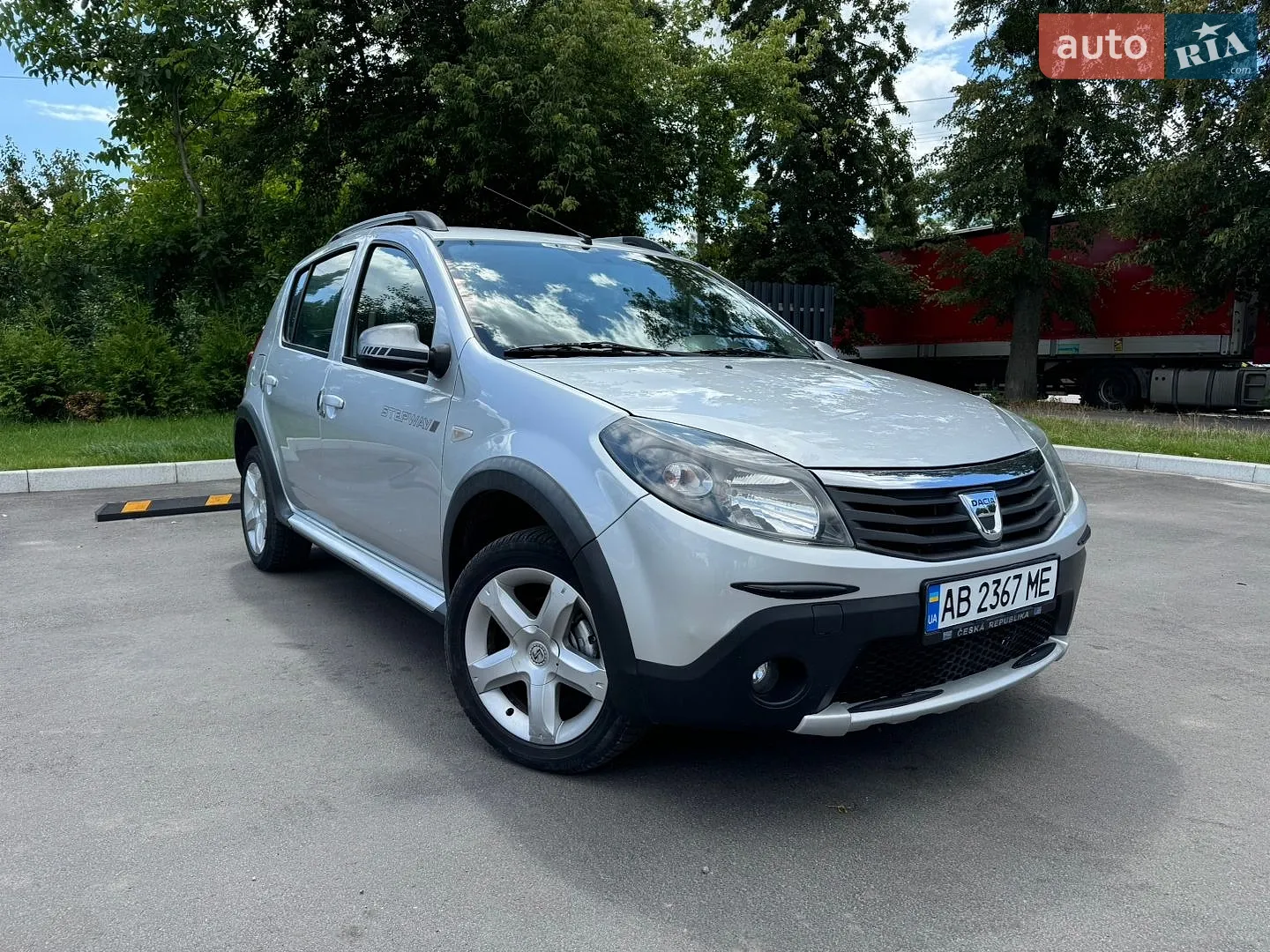 Dacia Sandero, 2011