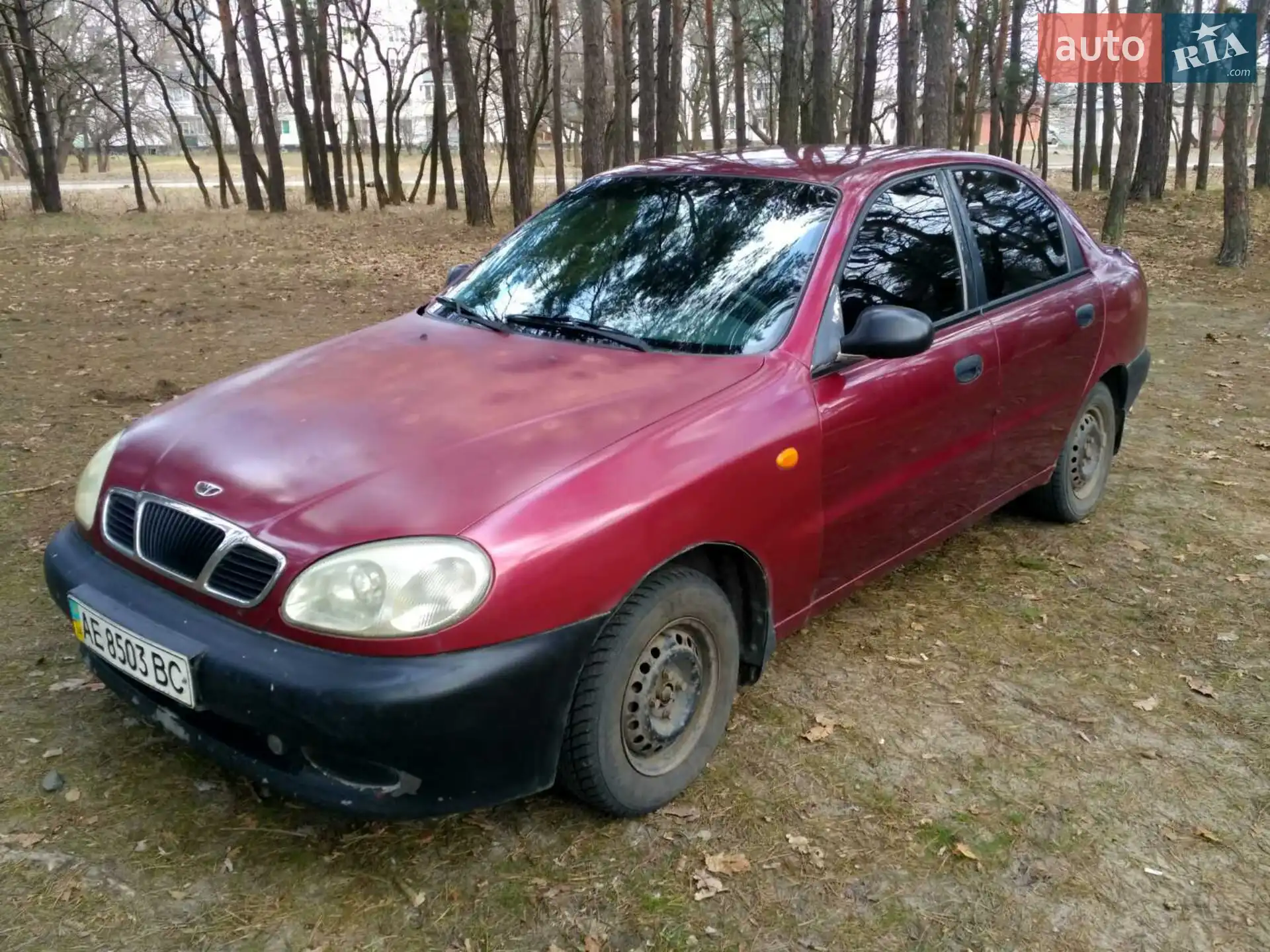 Daewoo Lanos, 1998